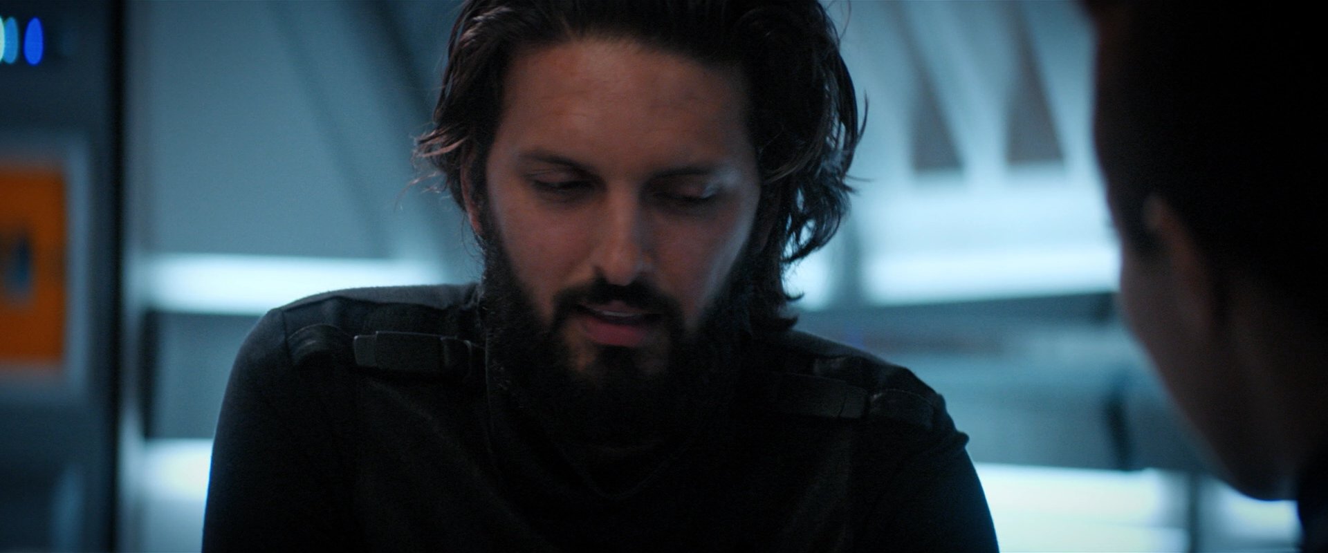 extant_StarTrekDiscovery_2x05-SaintsOfImperfection_02218.jpg