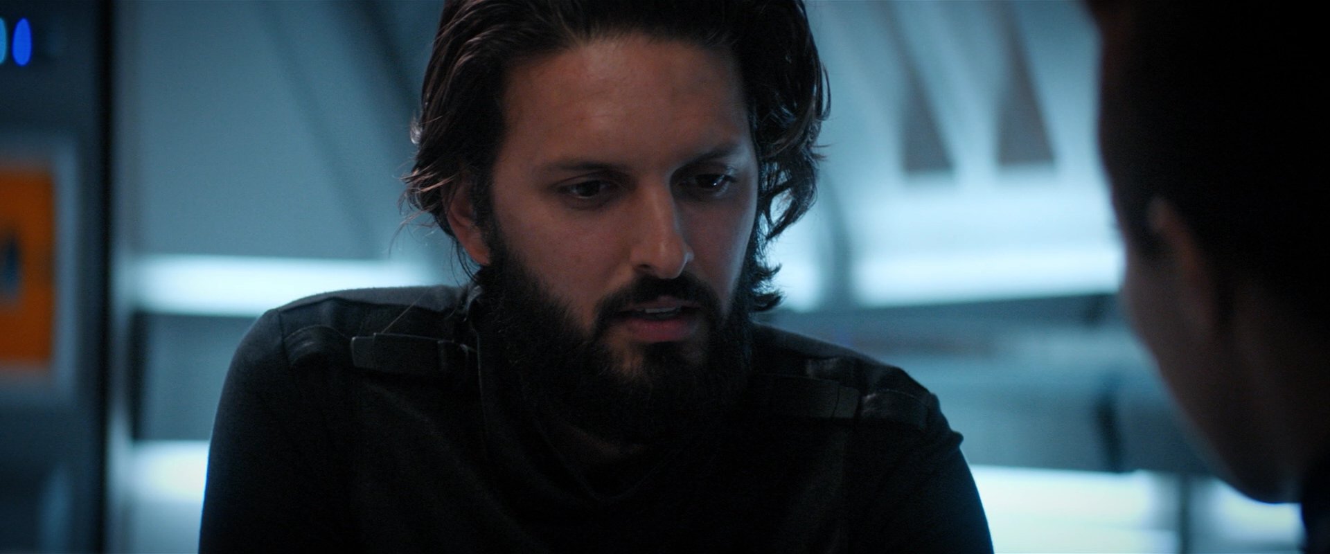 extant_StarTrekDiscovery_2x05-SaintsOfImperfection_02220.jpg