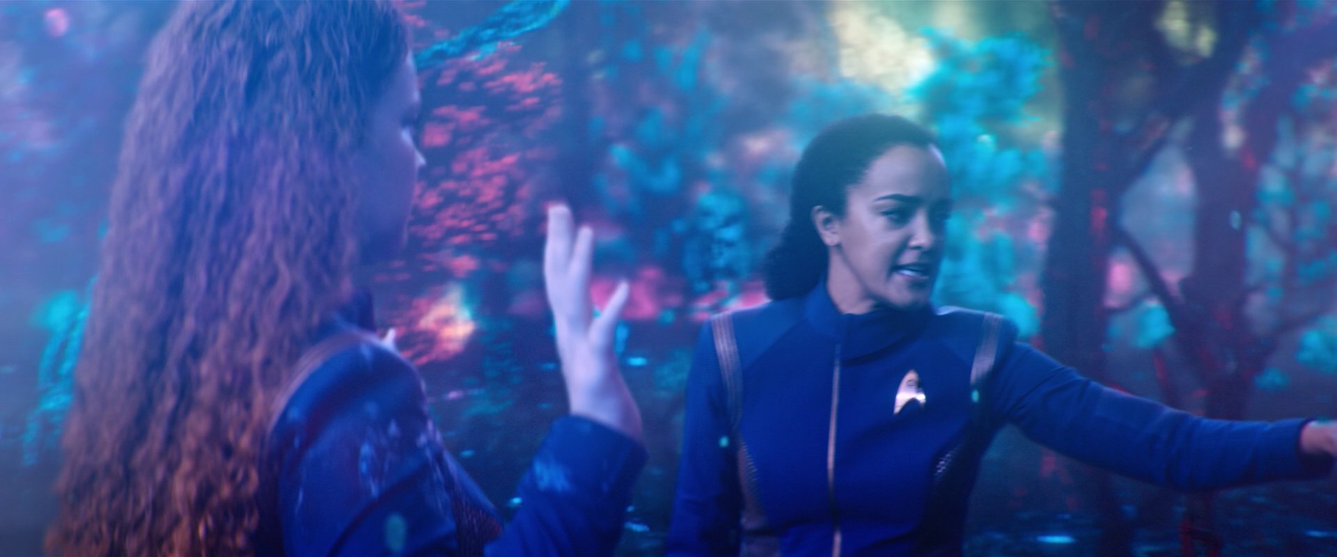 extant_StarTrekDiscovery_2x05-SaintsOfImperfection_02324.jpg