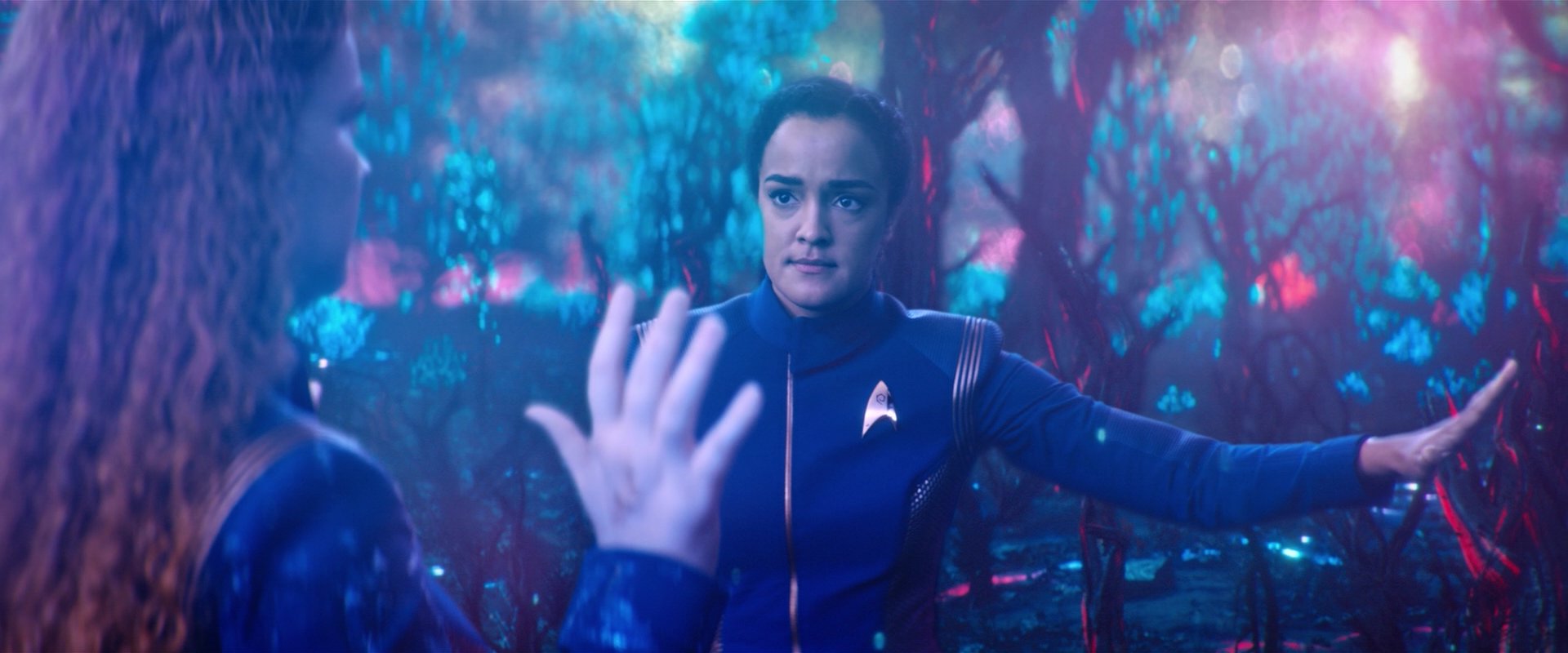 extant_StarTrekDiscovery_2x05-SaintsOfImperfection_02327.jpg