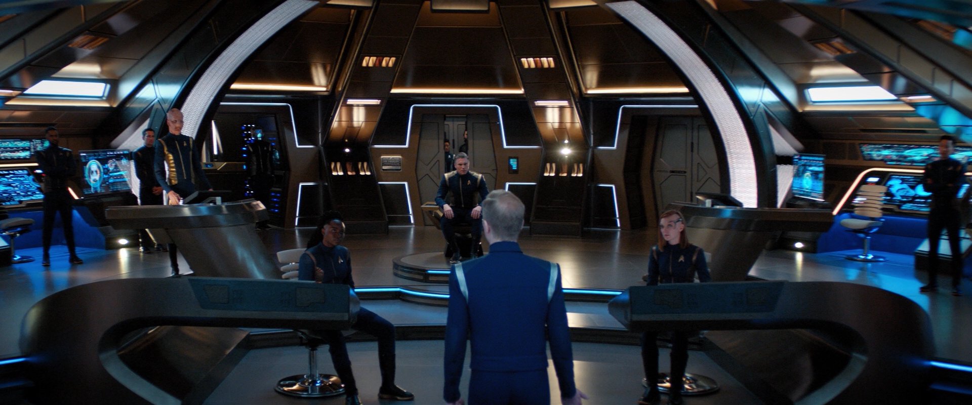 extant_StarTrekDiscovery_2x05-SaintsOfImperfection_02430.jpg