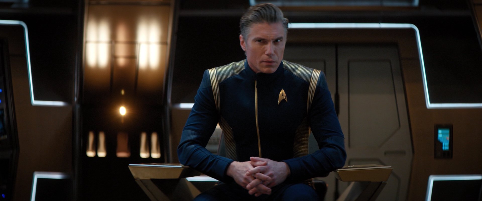 extant_StarTrekDiscovery_2x05-SaintsOfImperfection_02478.jpg