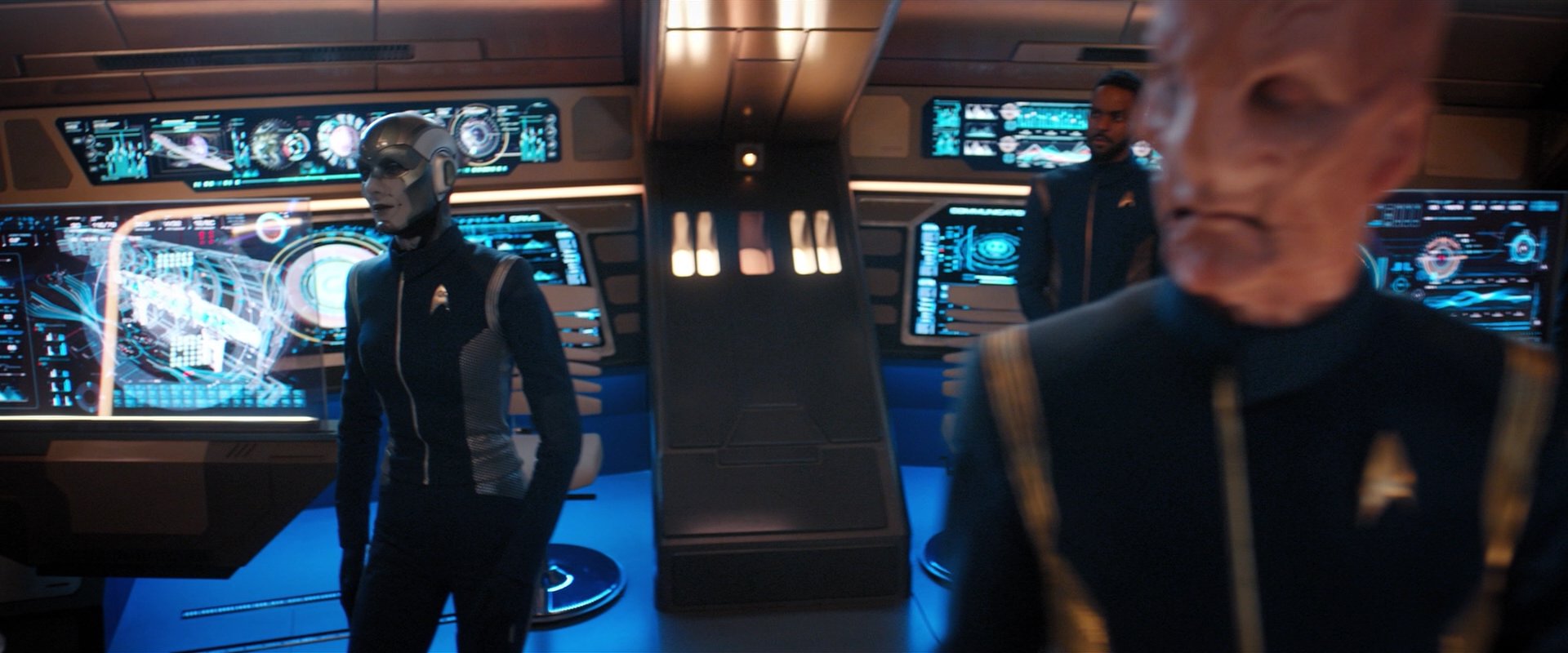 extant_StarTrekDiscovery_2x05-SaintsOfImperfection_02484.jpg