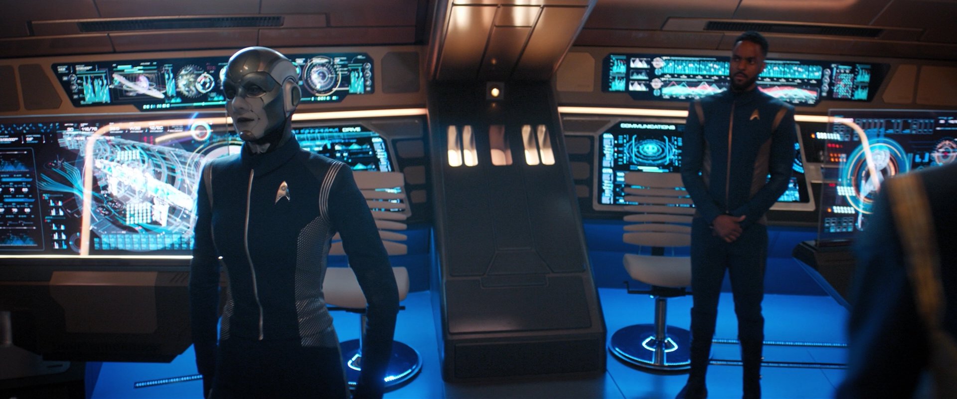 extant_StarTrekDiscovery_2x05-SaintsOfImperfection_02485.jpg