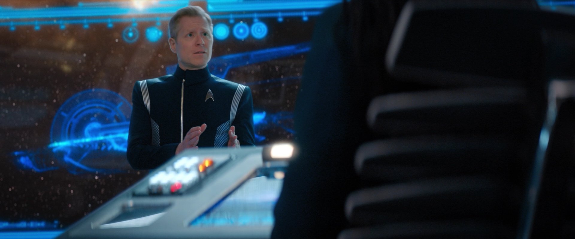 extant_StarTrekDiscovery_2x05-SaintsOfImperfection_02490.jpg