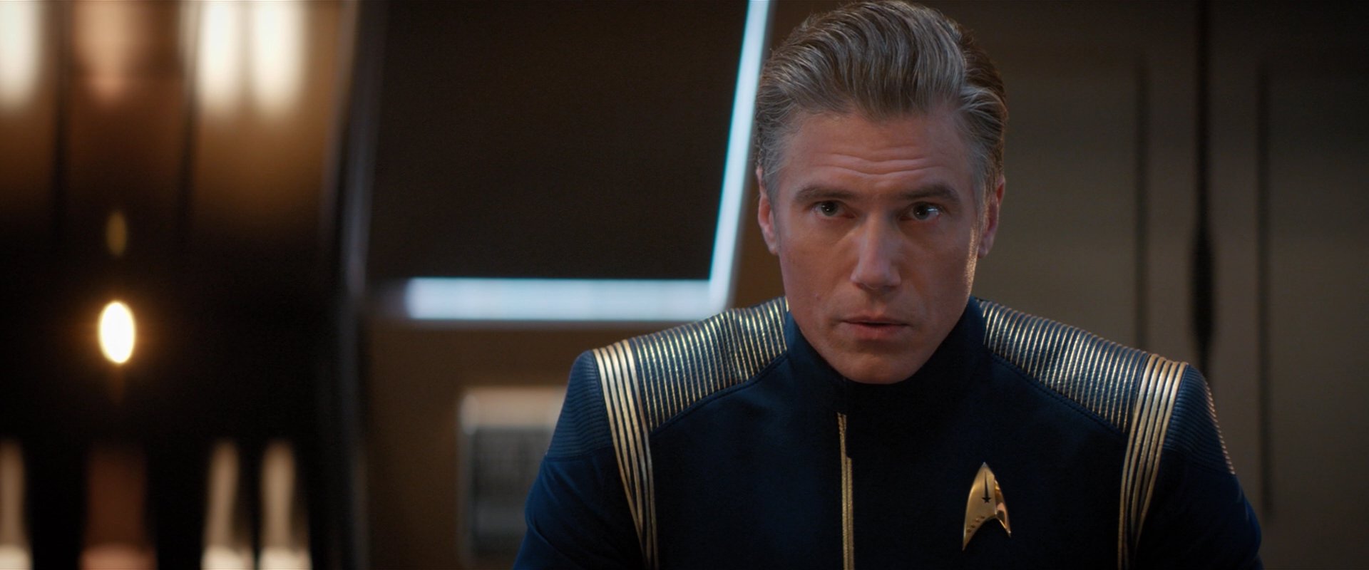 extant_StarTrekDiscovery_2x05-SaintsOfImperfection_02550.jpg