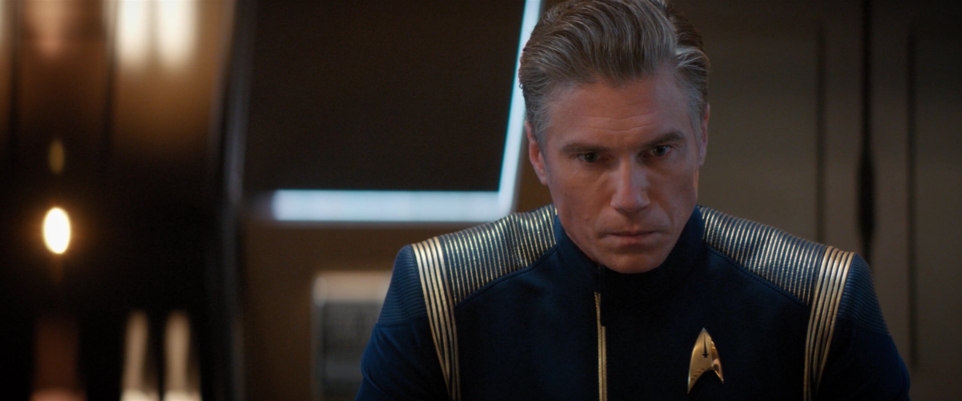 extant_StarTrekDiscovery_2x05-SaintsOfImperfection_02599.jpg