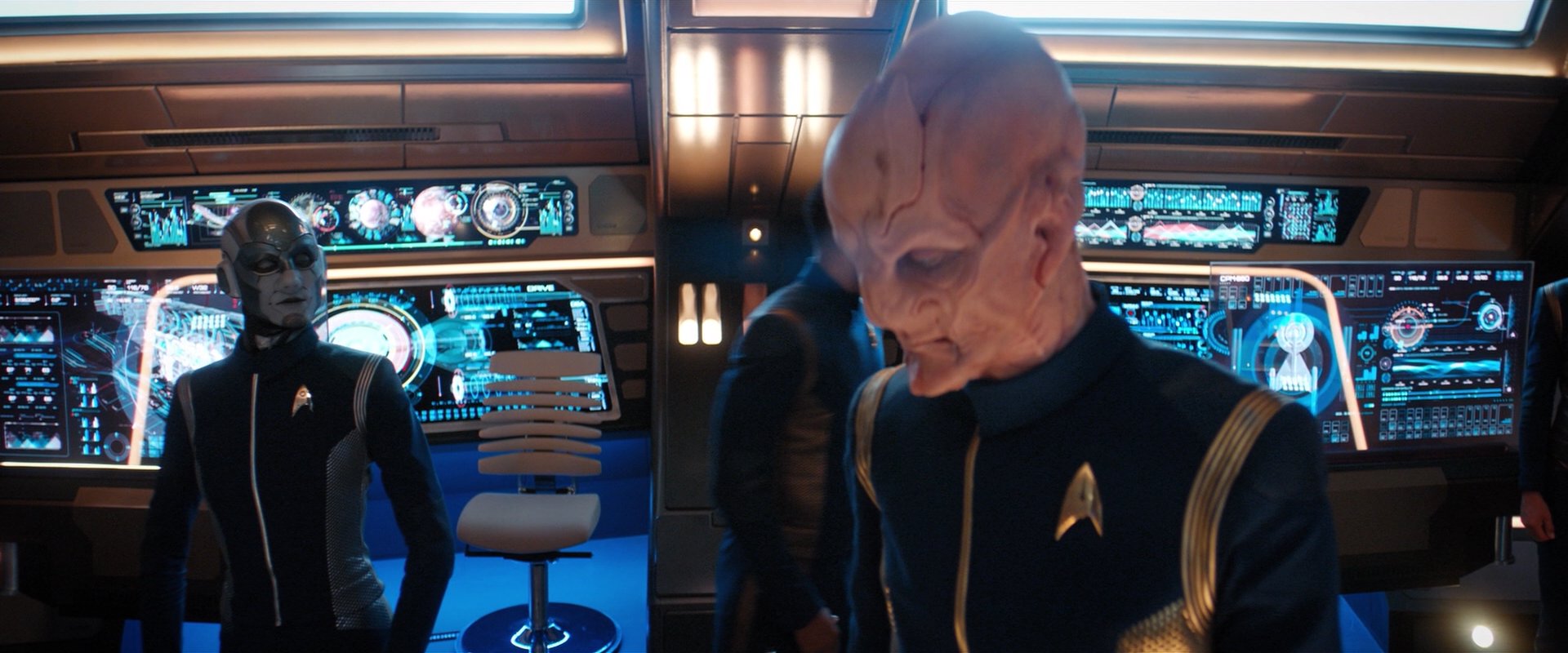 extant_StarTrekDiscovery_2x05-SaintsOfImperfection_02621.jpg