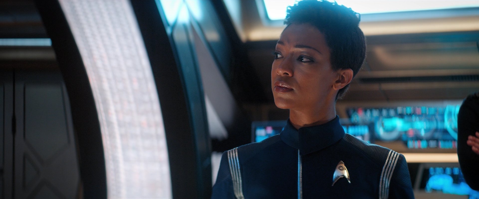 extant_StarTrekDiscovery_2x05-SaintsOfImperfection_02644.jpg