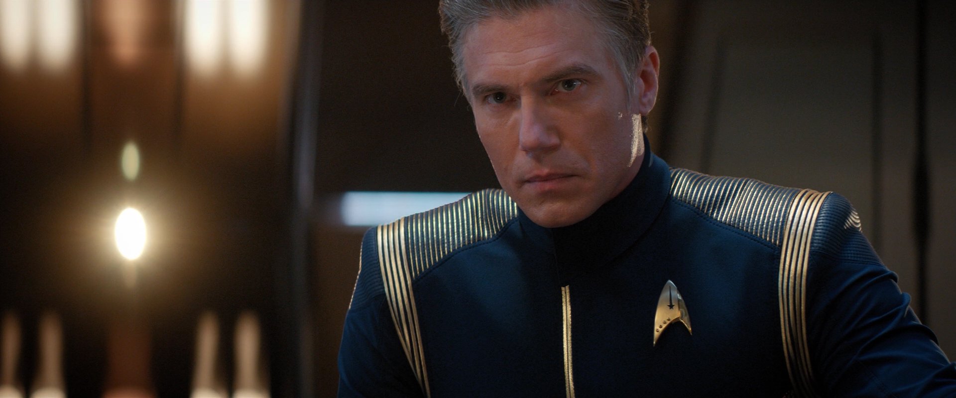 extant_StarTrekDiscovery_2x05-SaintsOfImperfection_02657.jpg