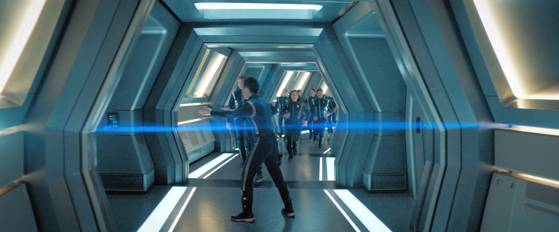 extant_StarTrekDiscovery_2x05-SaintsOfImperfection_02671.jpg