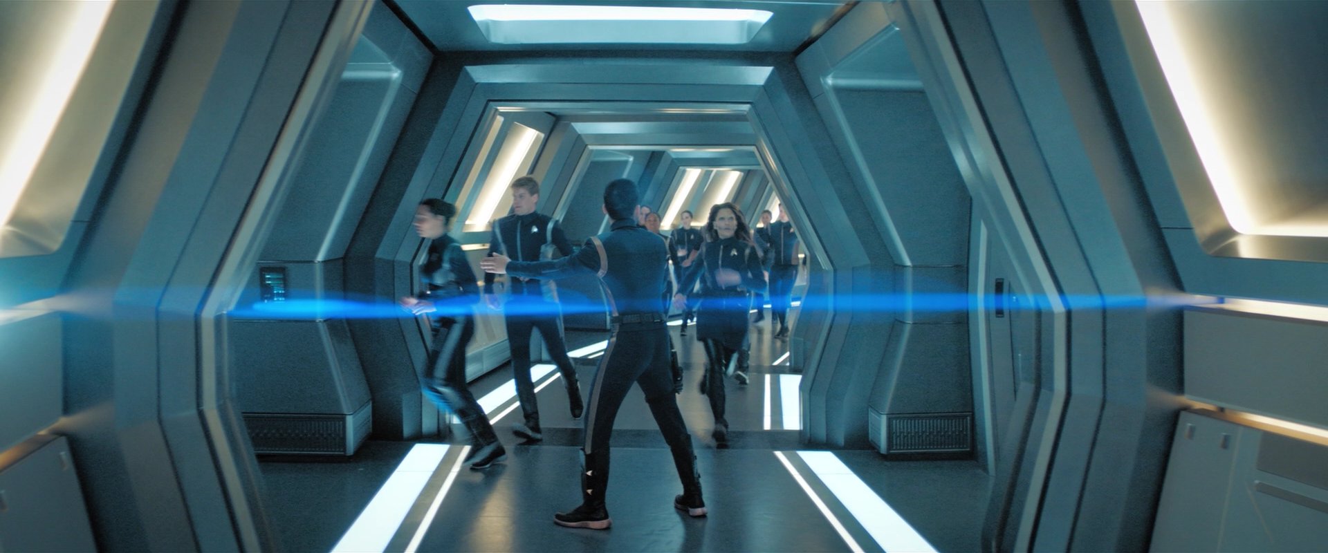 extant_StarTrekDiscovery_2x05-SaintsOfImperfection_02672.jpg