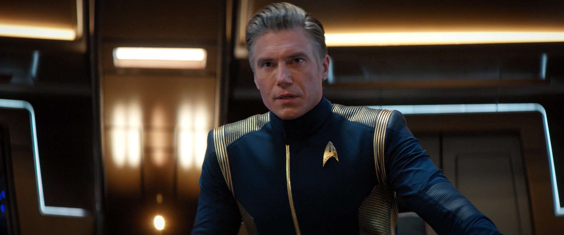extant_StarTrekDiscovery_2x05-SaintsOfImperfection_02679.jpg