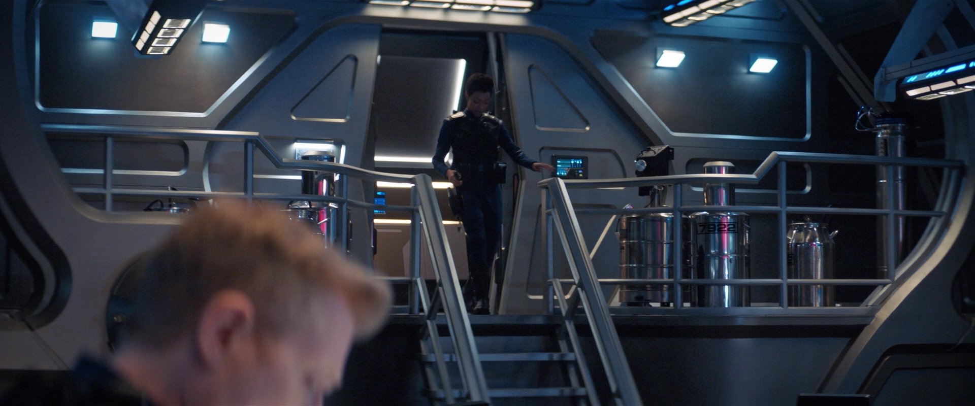 extant_StarTrekDiscovery_2x05-SaintsOfImperfection_02699.jpg