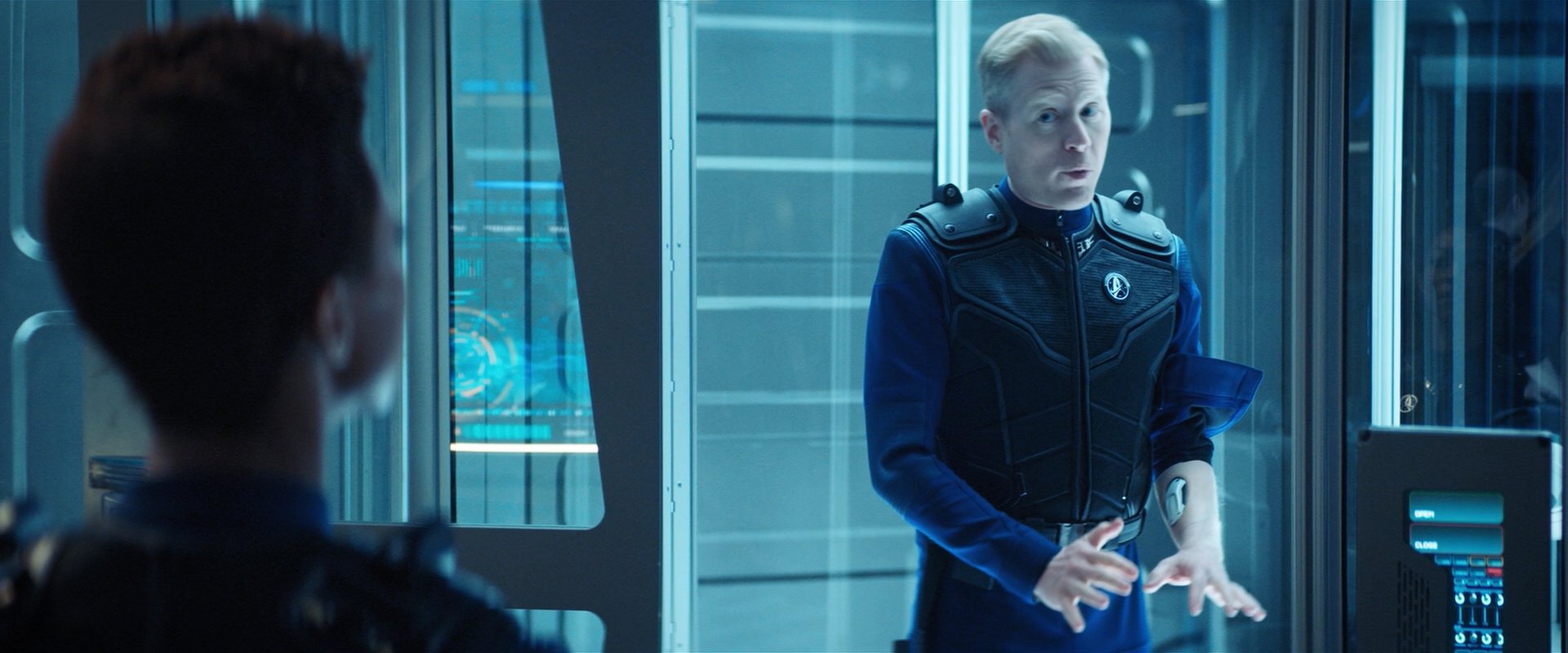 extant_StarTrekDiscovery_2x05-SaintsOfImperfection_02730.jpg