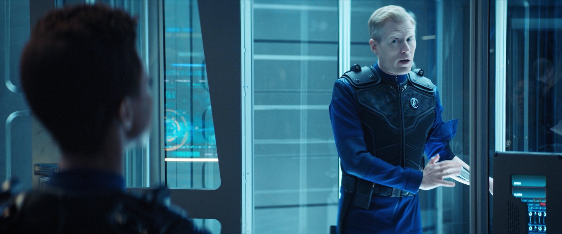 extant_StarTrekDiscovery_2x05-SaintsOfImperfection_02732.jpg