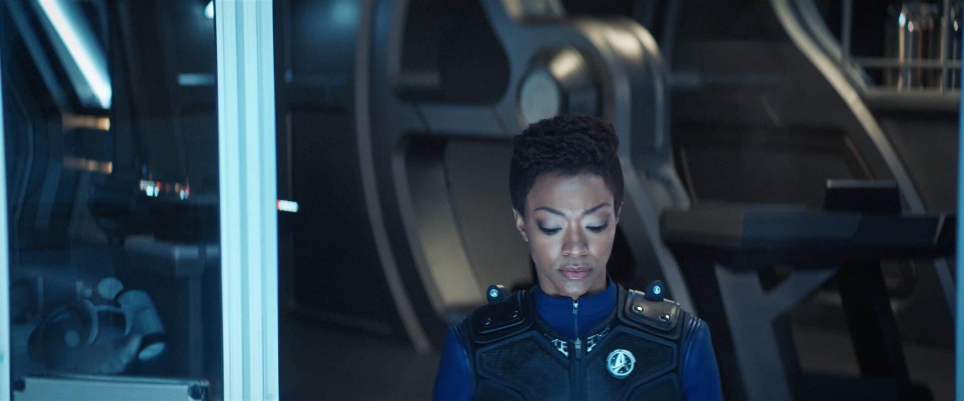 extant_StarTrekDiscovery_2x05-SaintsOfImperfection_02740.jpg