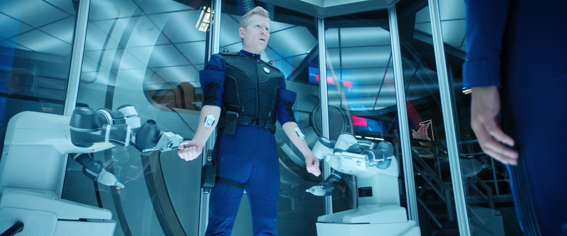 extant_StarTrekDiscovery_2x05-SaintsOfImperfection_02744.jpg