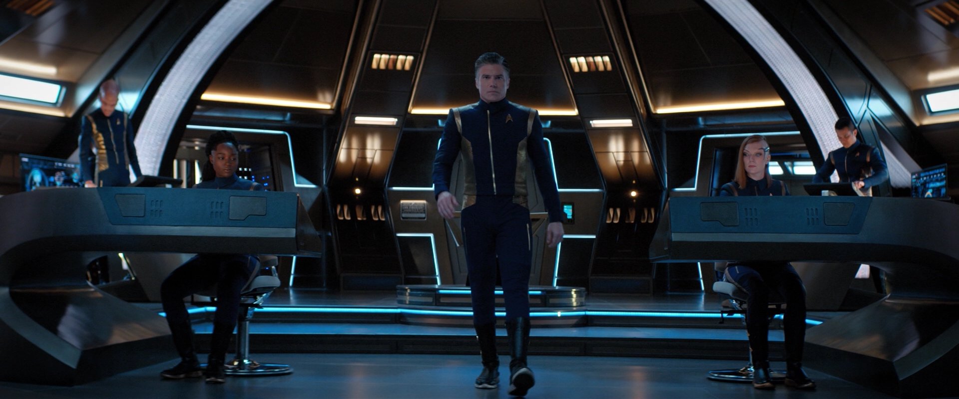 extant_StarTrekDiscovery_2x05-SaintsOfImperfection_02773.jpg