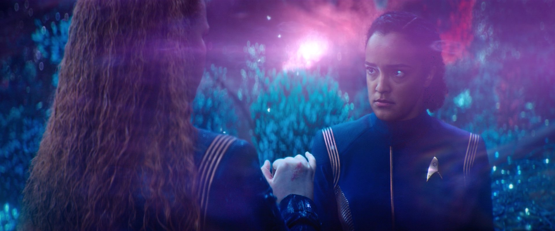 extant_StarTrekDiscovery_2x05-SaintsOfImperfection_02902.jpg