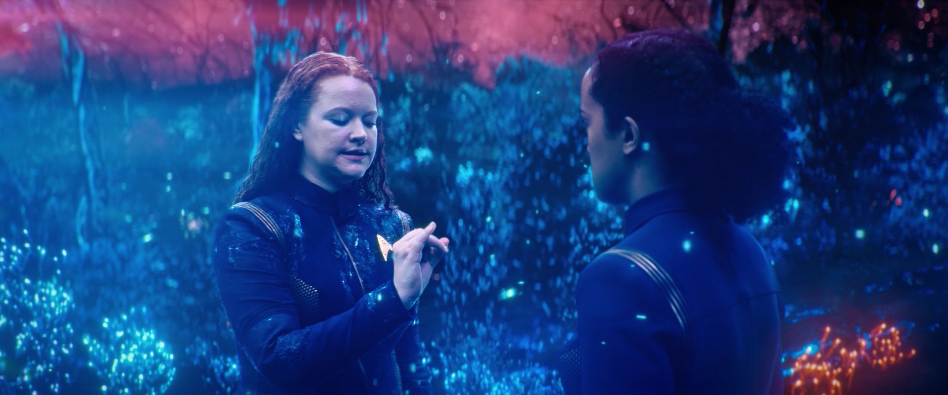 extant_StarTrekDiscovery_2x05-SaintsOfImperfection_02903.jpg