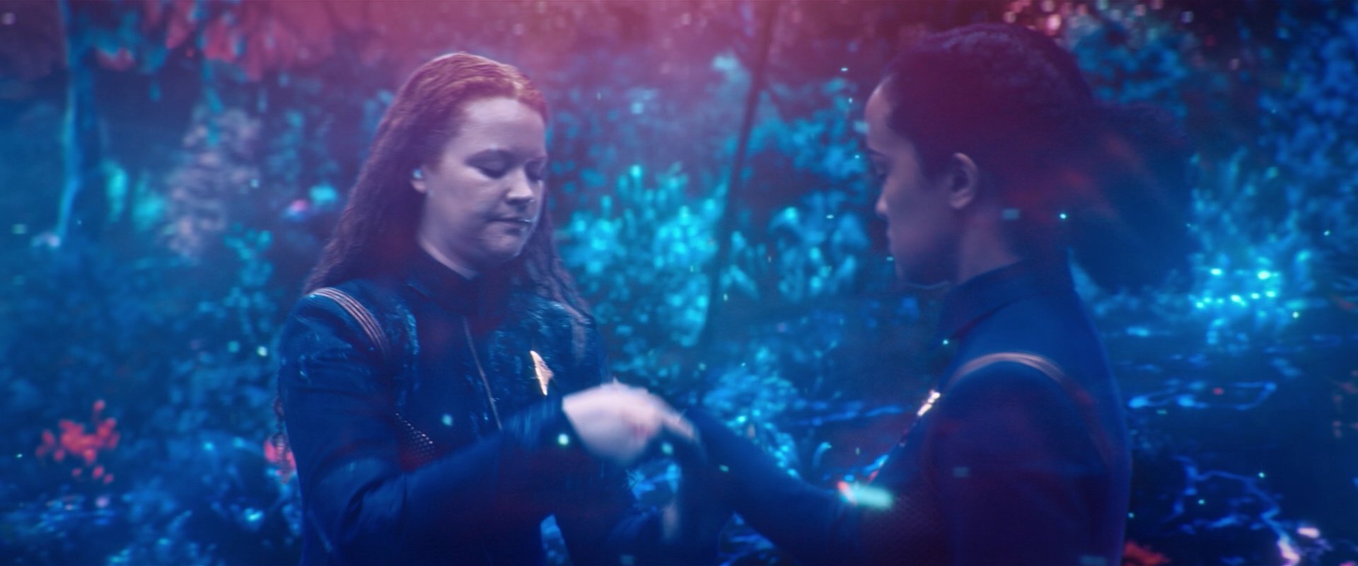 extant_StarTrekDiscovery_2x05-SaintsOfImperfection_02907.jpg