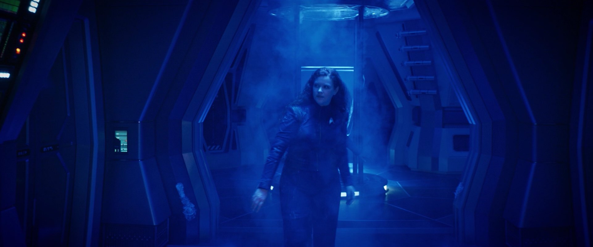 extant_StarTrekDiscovery_2x05-SaintsOfImperfection_03037.jpg