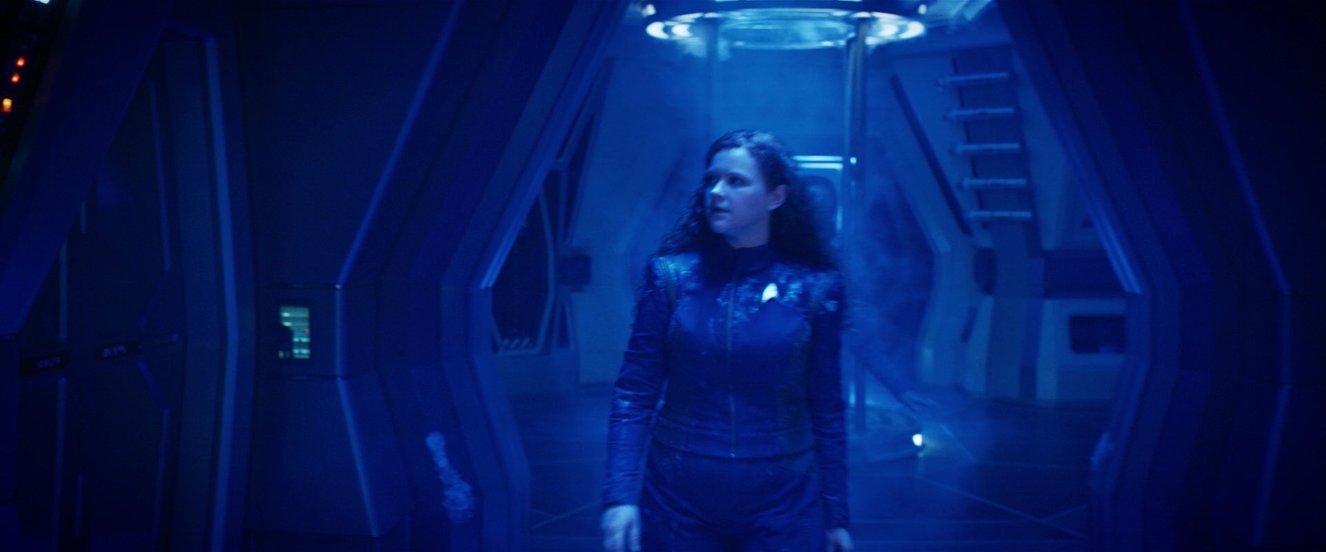 extant_StarTrekDiscovery_2x05-SaintsOfImperfection_03038.jpg
