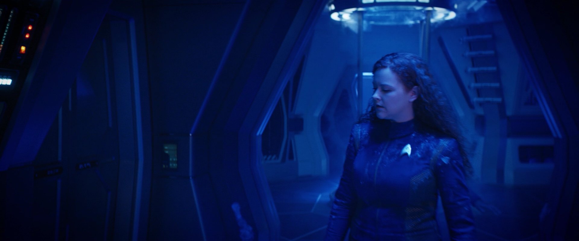 extant_StarTrekDiscovery_2x05-SaintsOfImperfection_03039.jpg