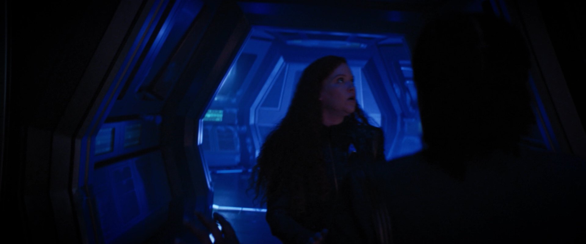 extant_StarTrekDiscovery_2x05-SaintsOfImperfection_03077.jpg