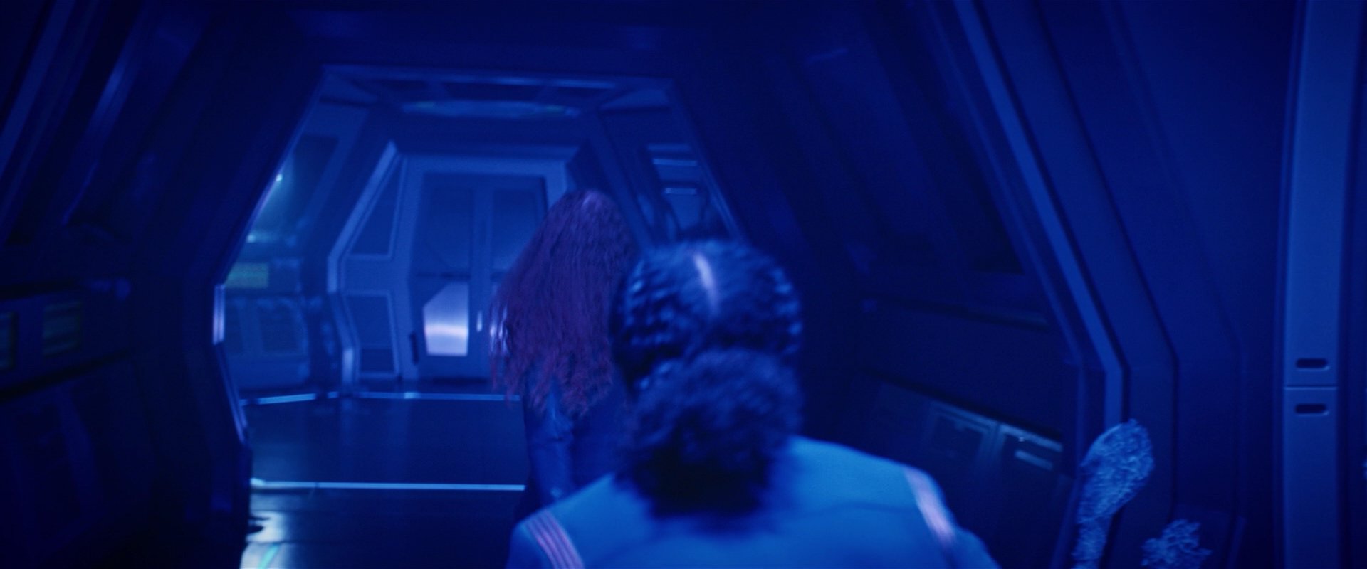 extant_StarTrekDiscovery_2x05-SaintsOfImperfection_03088.jpg