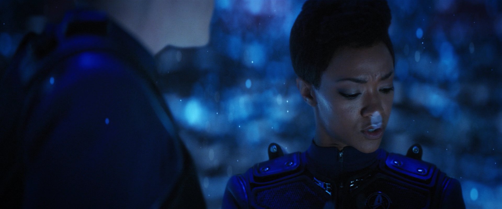 extant_StarTrekDiscovery_2x05-SaintsOfImperfection_03185.jpg