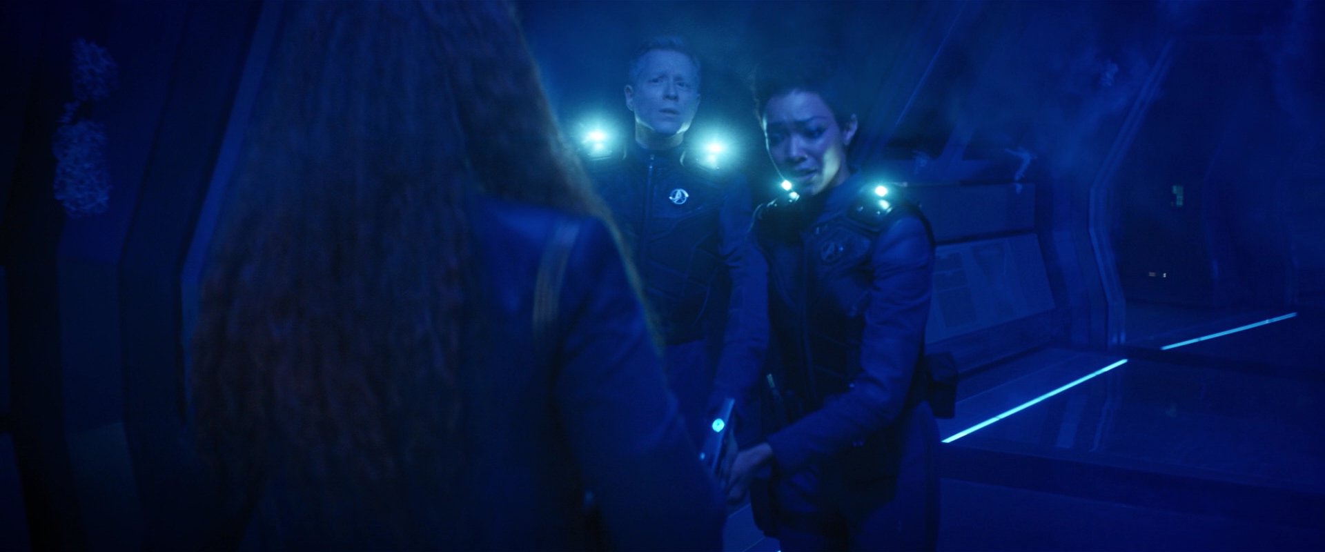 extant_StarTrekDiscovery_2x05-SaintsOfImperfection_03254.jpg