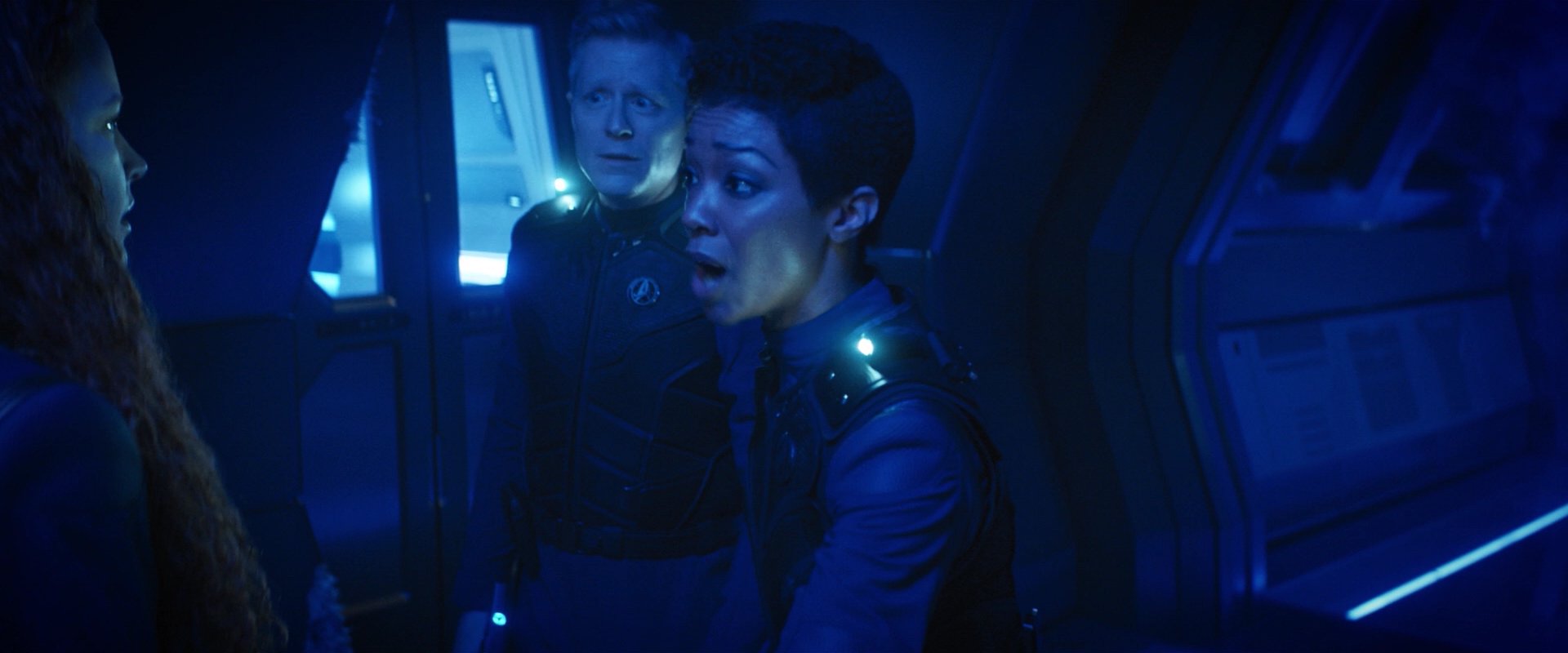 extant_StarTrekDiscovery_2x05-SaintsOfImperfection_03279.jpg