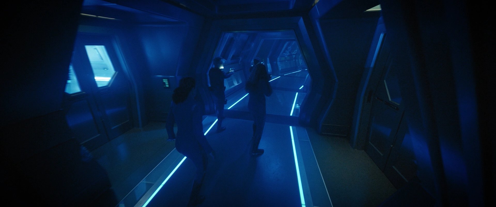 extant_StarTrekDiscovery_2x05-SaintsOfImperfection_03326.jpg