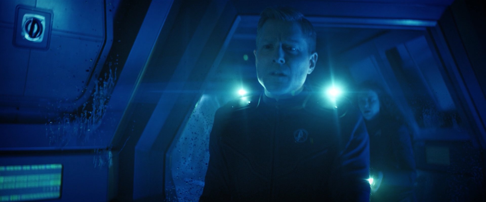 extant_StarTrekDiscovery_2x05-SaintsOfImperfection_03373.jpg