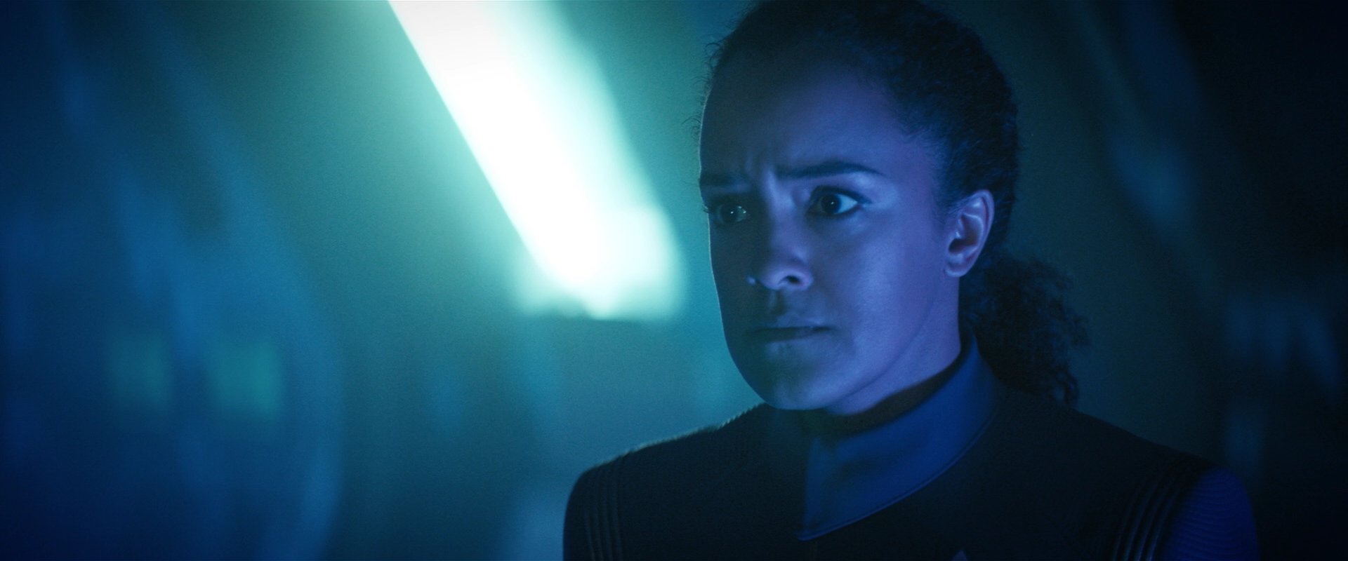 extant_StarTrekDiscovery_2x05-SaintsOfImperfection_03428.jpg
