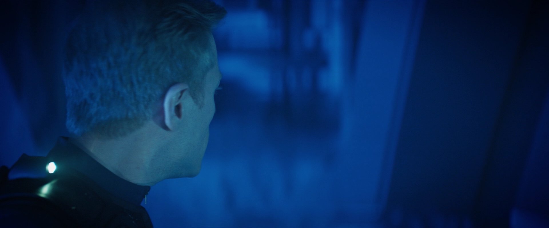 extant_StarTrekDiscovery_2x05-SaintsOfImperfection_03438.jpg