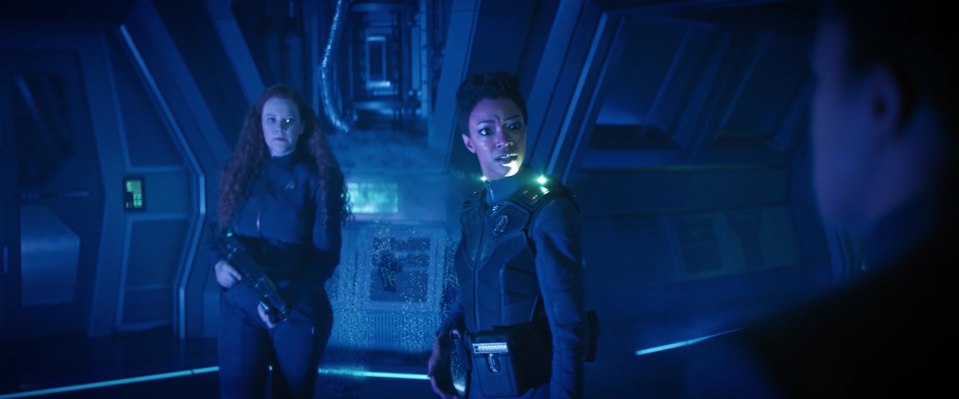 extant_StarTrekDiscovery_2x05-SaintsOfImperfection_03461.jpg