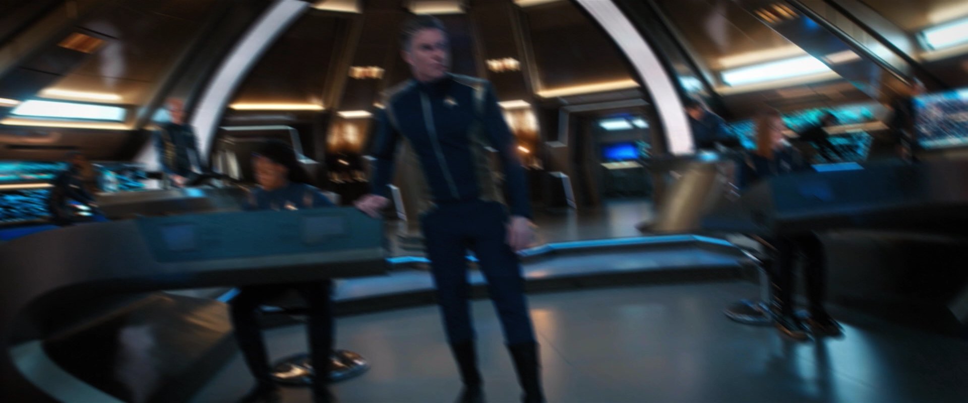 extant_StarTrekDiscovery_2x05-SaintsOfImperfection_03468.jpg