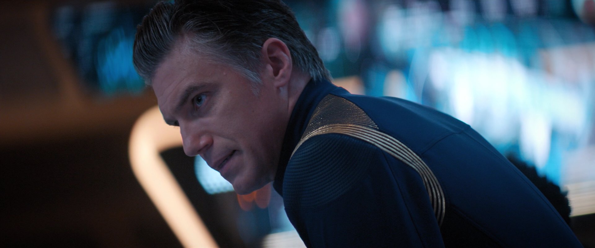 extant_StarTrekDiscovery_2x05-SaintsOfImperfection_03473.jpg