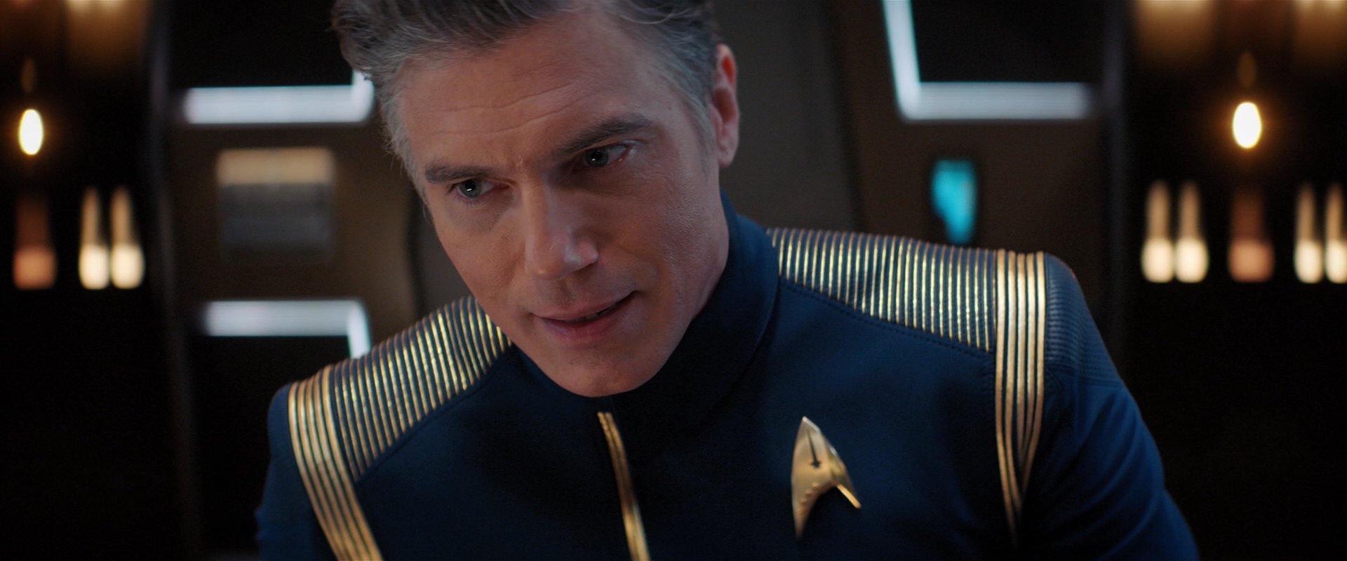 extant_StarTrekDiscovery_2x05-SaintsOfImperfection_03523.jpg