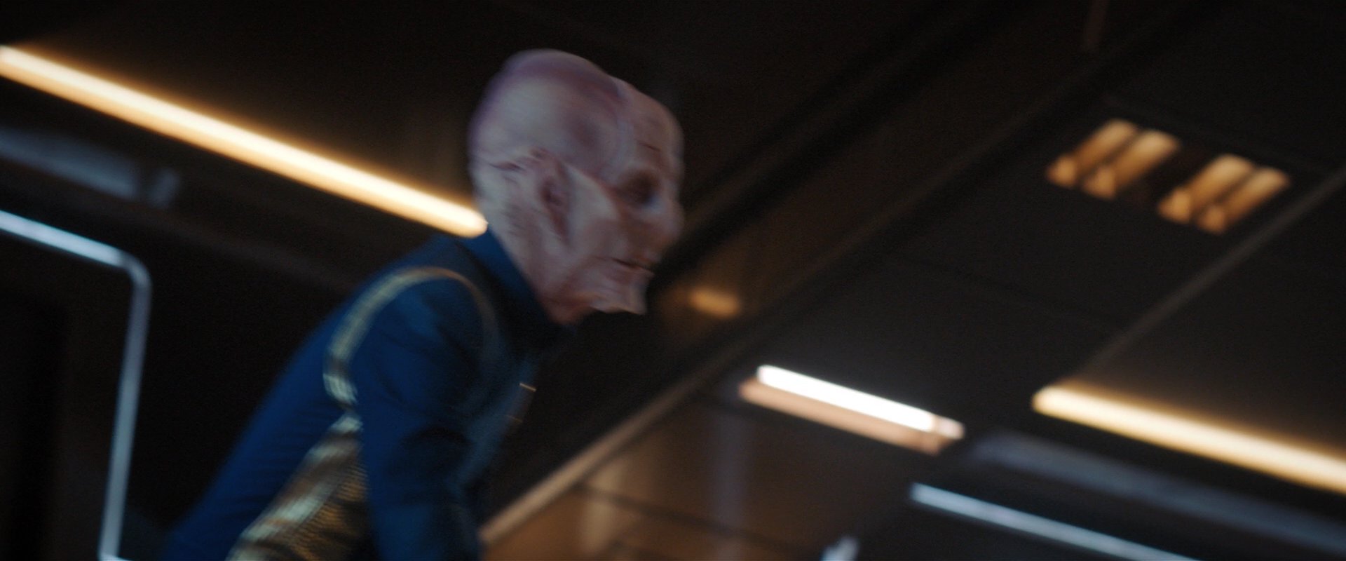 extant_StarTrekDiscovery_2x05-SaintsOfImperfection_03691.jpg