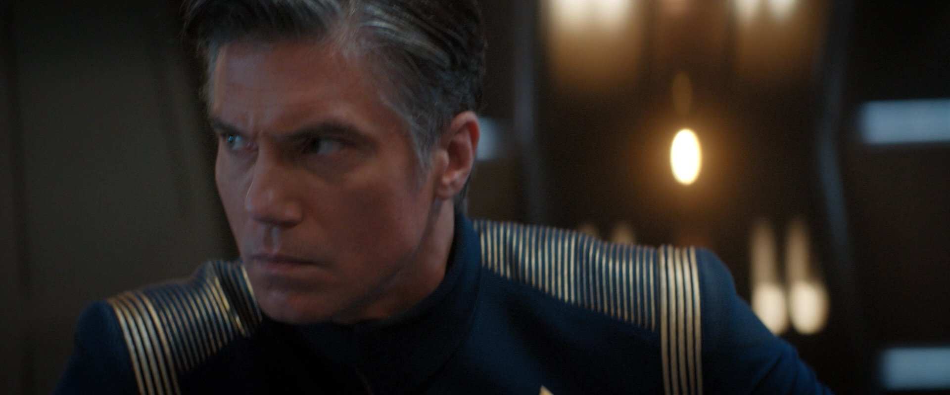extant_StarTrekDiscovery_2x05-SaintsOfImperfection_03707.jpg