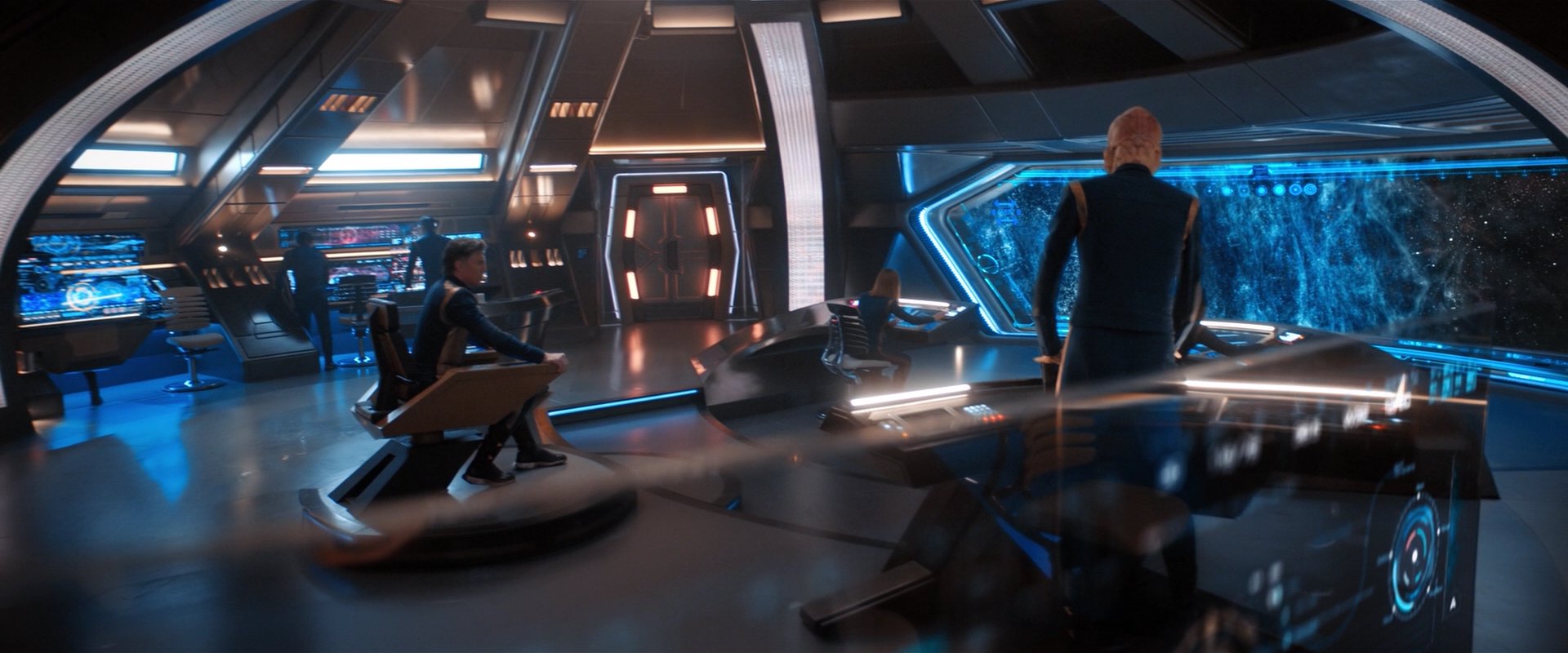 extant_StarTrekDiscovery_2x05-SaintsOfImperfection_03708.jpg