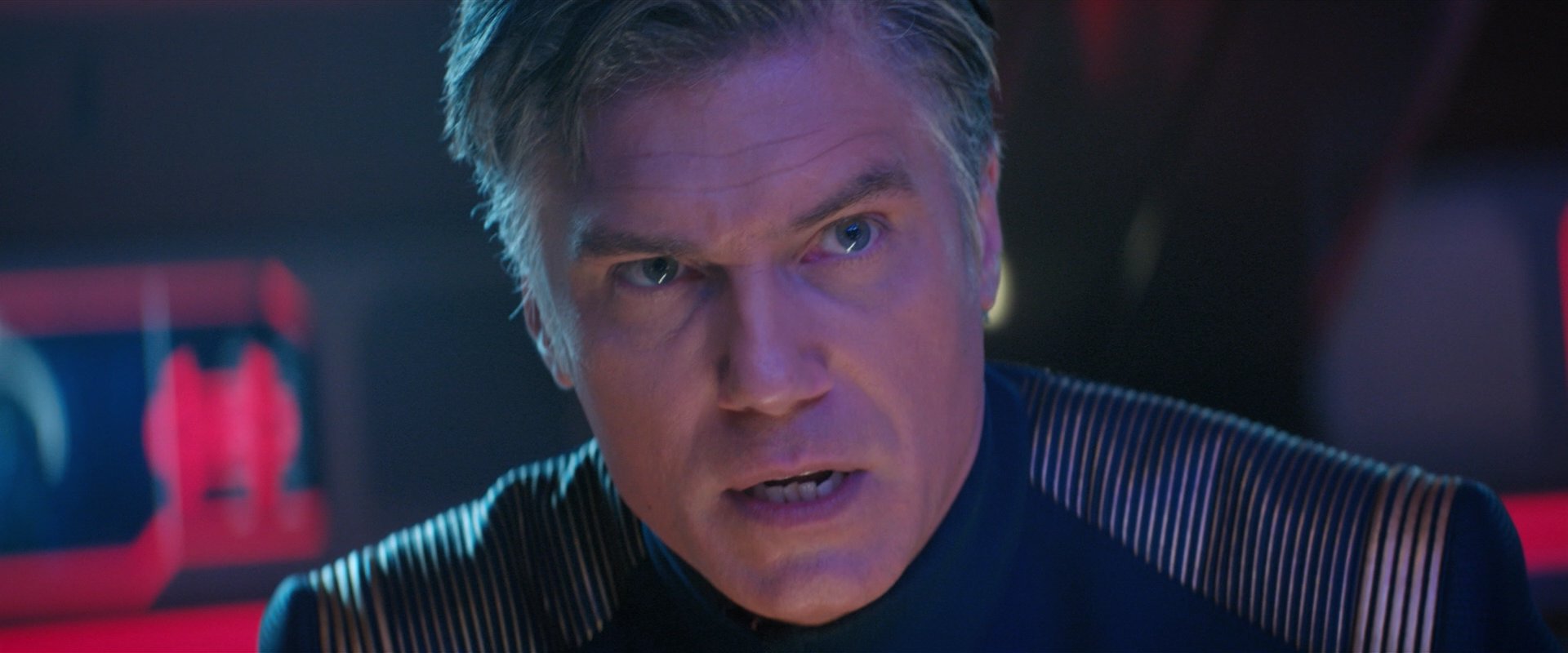 extant_StarTrekDiscovery_2x05-SaintsOfImperfection_03768.jpg