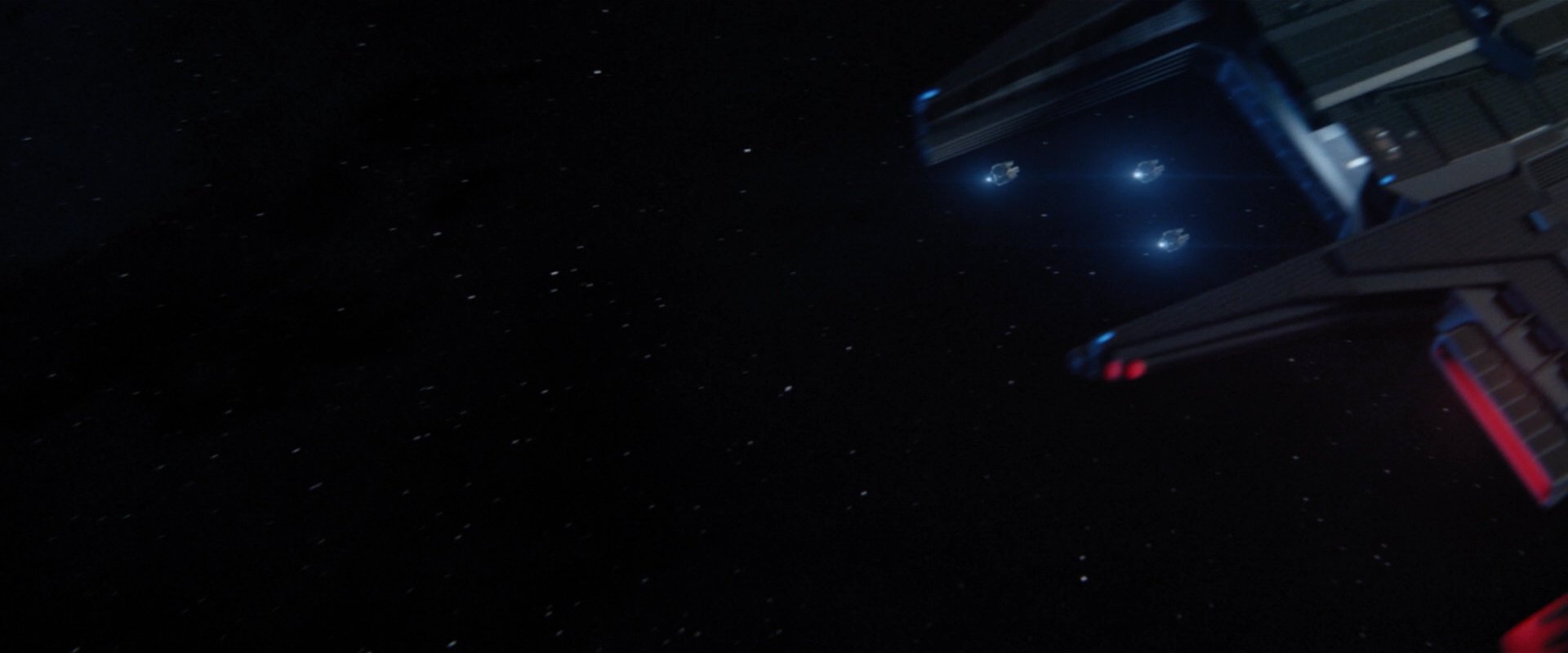 extant_StarTrekDiscovery_2x05-SaintsOfImperfection_03861.jpg