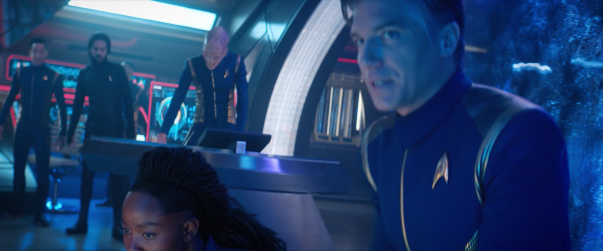 extant_StarTrekDiscovery_2x05-SaintsOfImperfection_03917.jpg