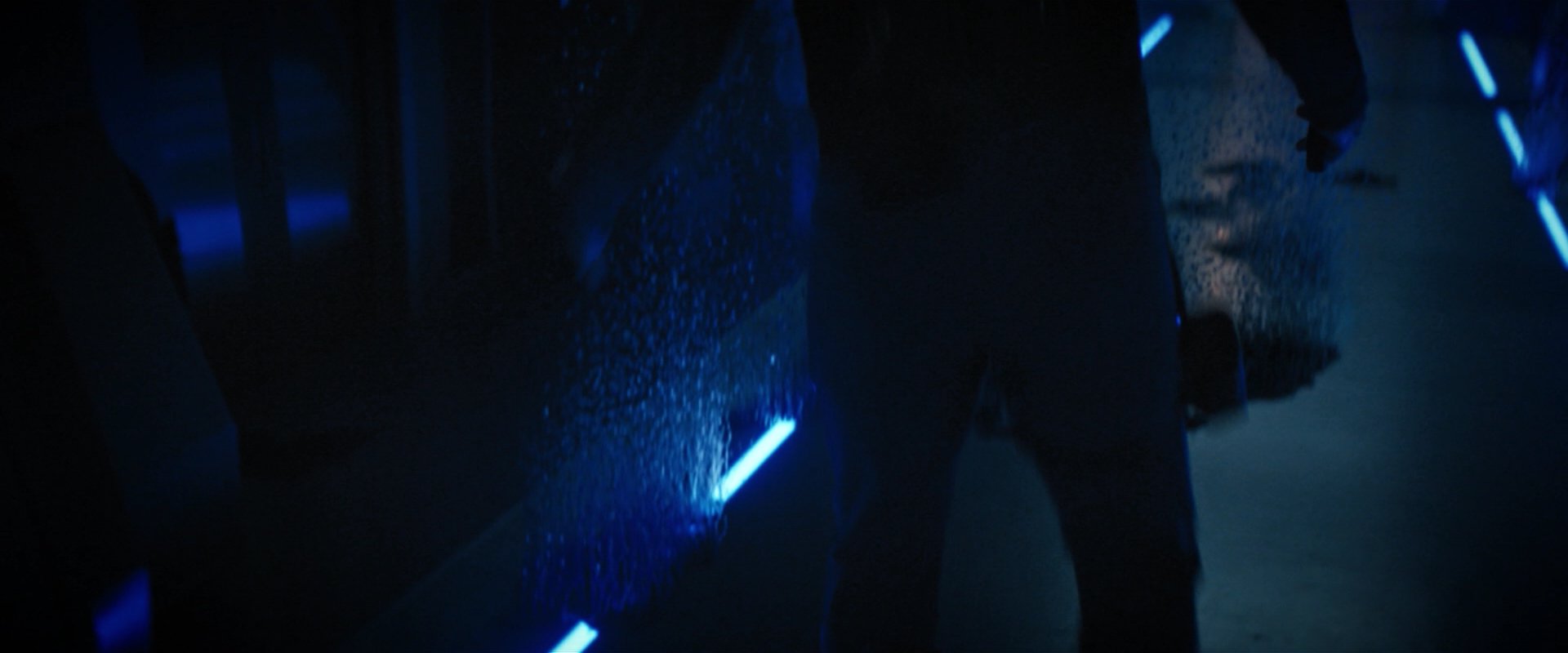 extant_StarTrekDiscovery_2x05-SaintsOfImperfection_03936.jpg