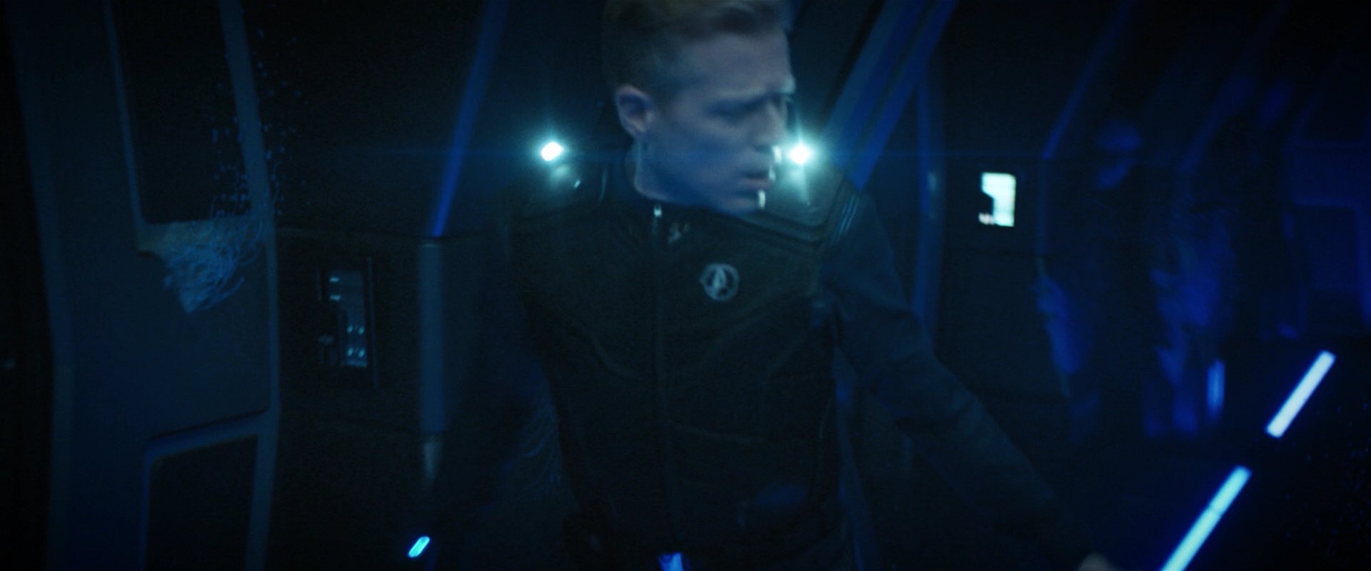 extant_StarTrekDiscovery_2x05-SaintsOfImperfection_03939.jpg